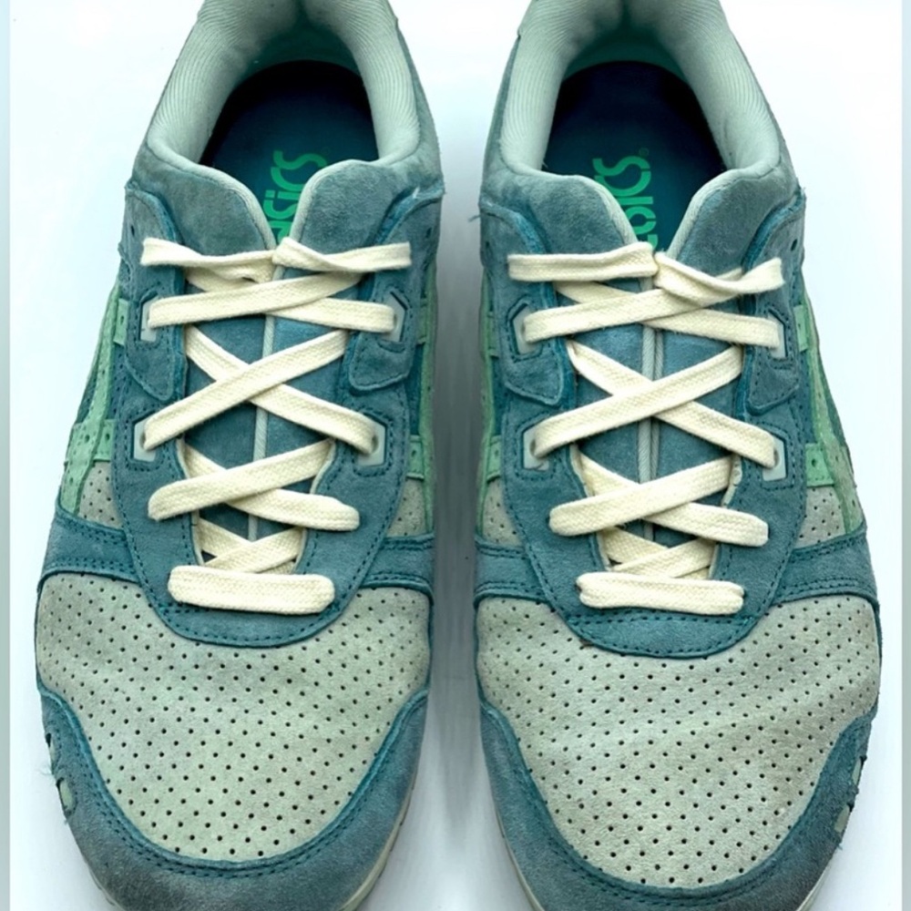 Asics Teal and Mint Athletic Shoes
